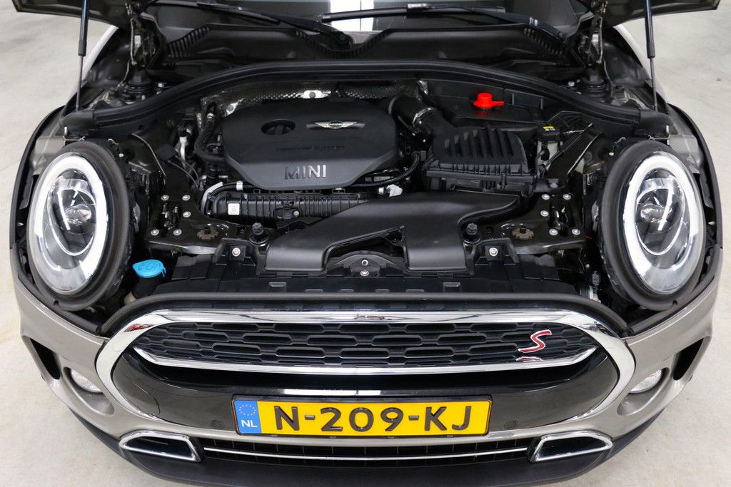 28884016-94.jpg