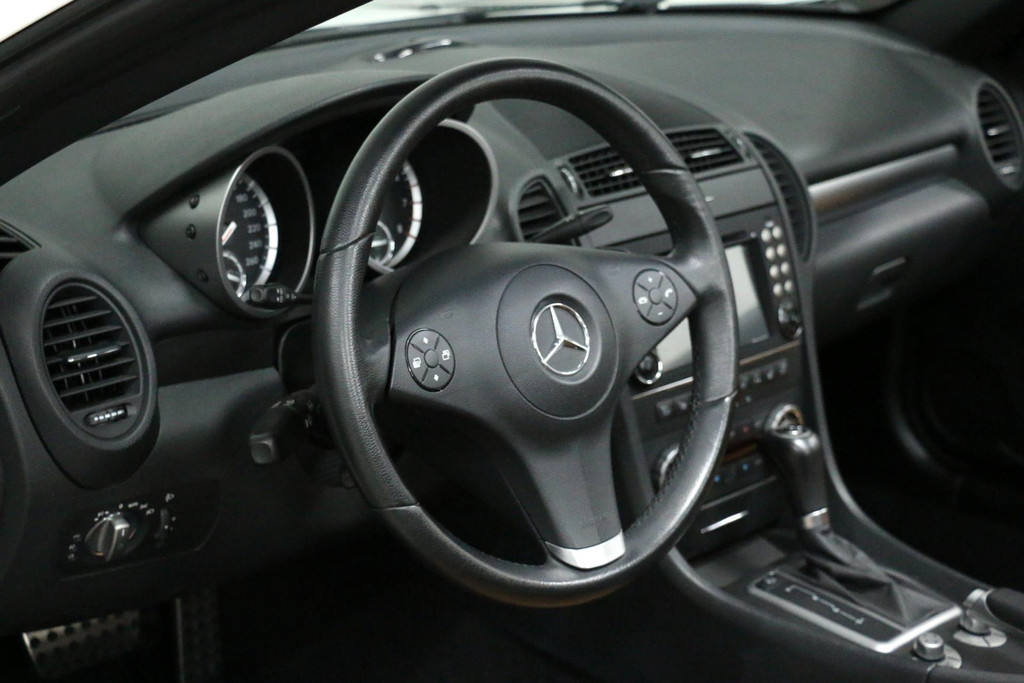 32409831-38.jpg