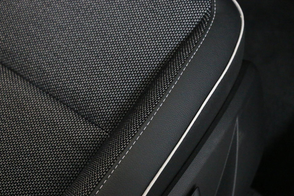 34895957-42.jpg