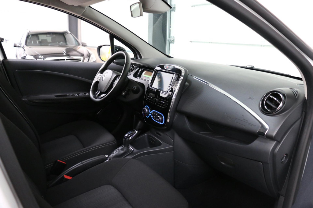 37256448-20.jpg