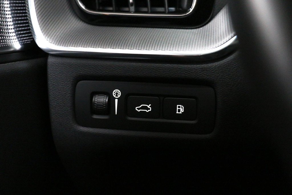 37380894-63.jpg