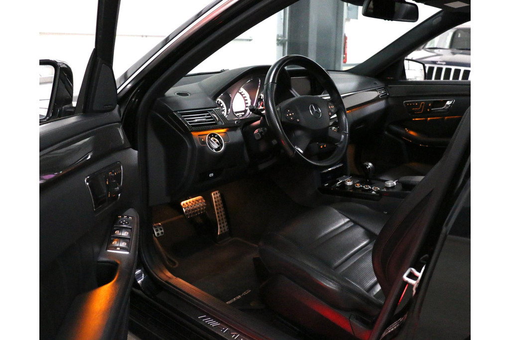 37691619-24.jpg