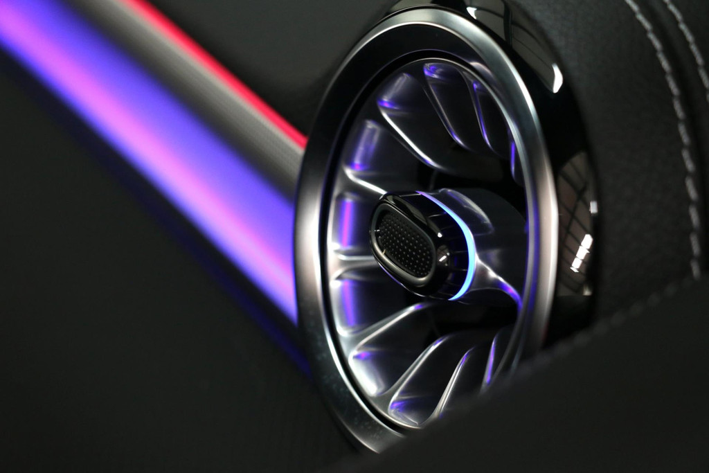 39034113-34.jpg