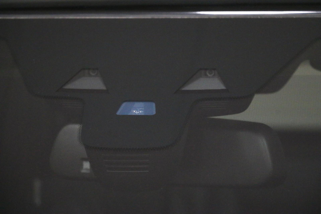 39253371-26.jpg