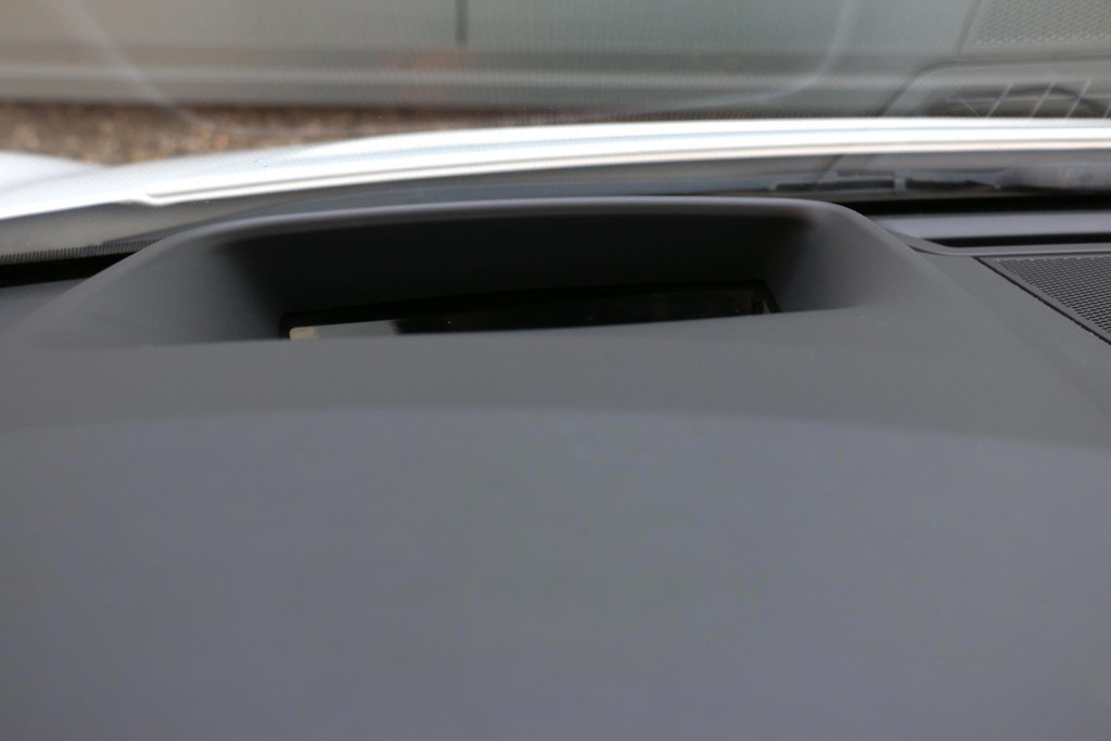 39622979-26.jpg
