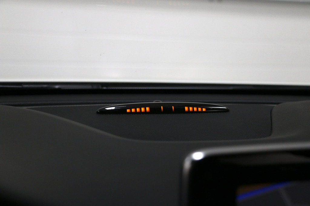 40730917-40.jpg