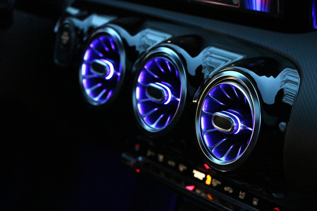 43706586-22.jpg