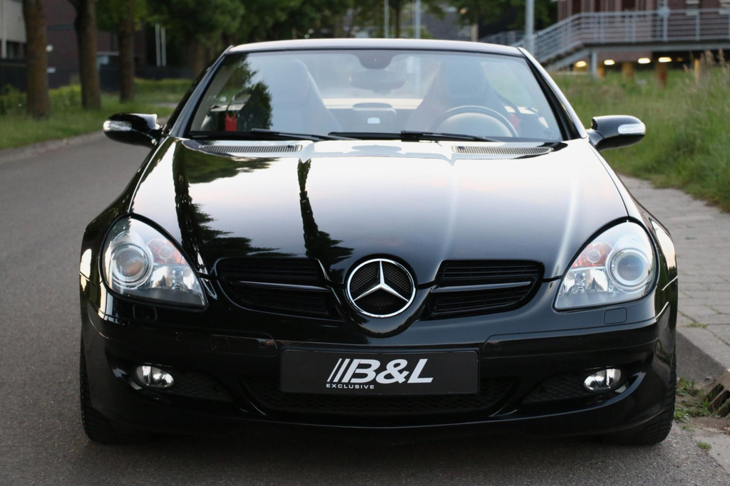 44896791-2.jpg