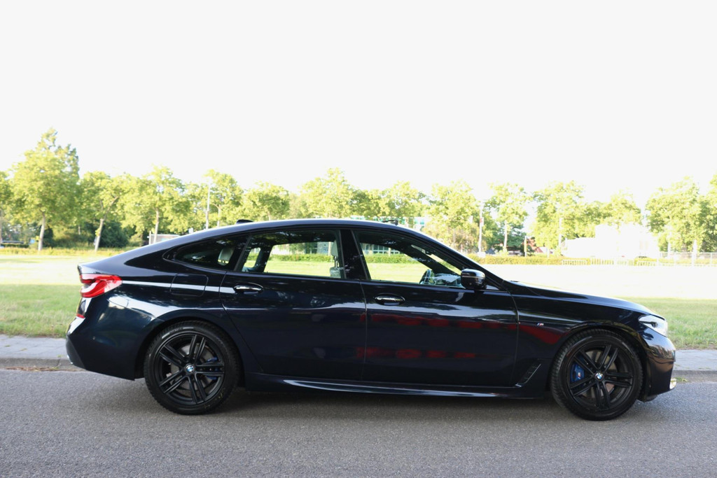 45764253-10.jpg