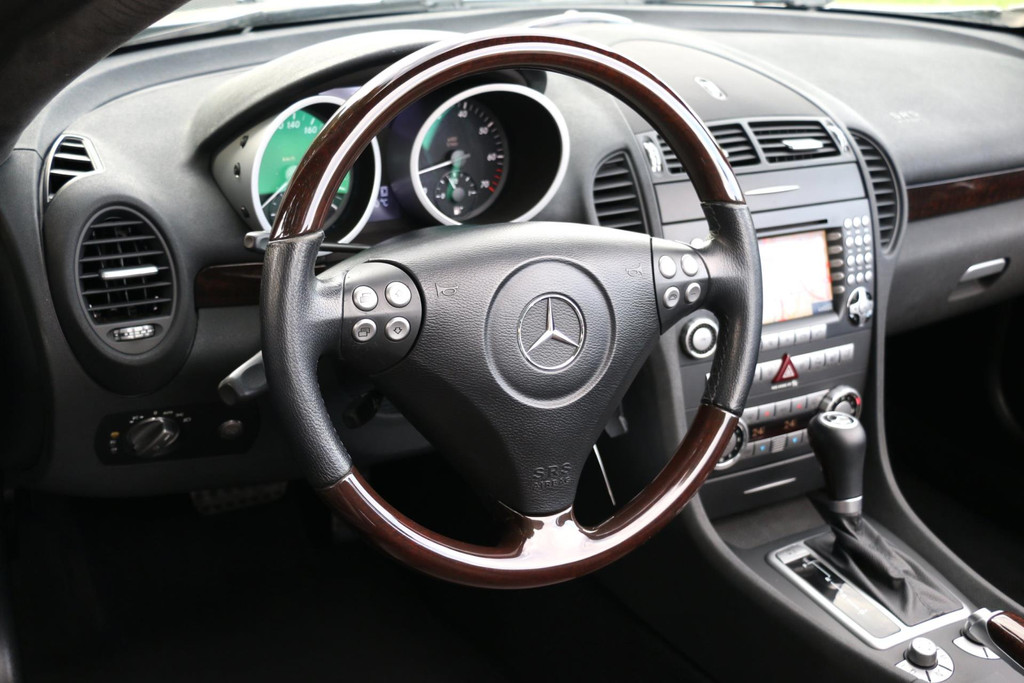 46530489-56.jpg