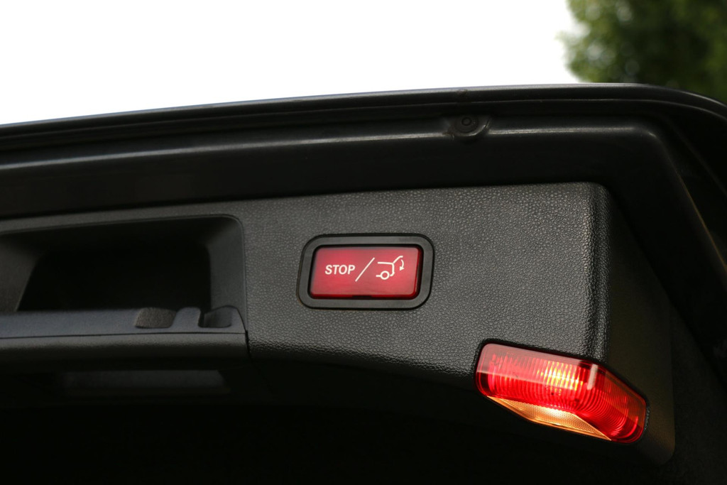 46780651-65.jpg