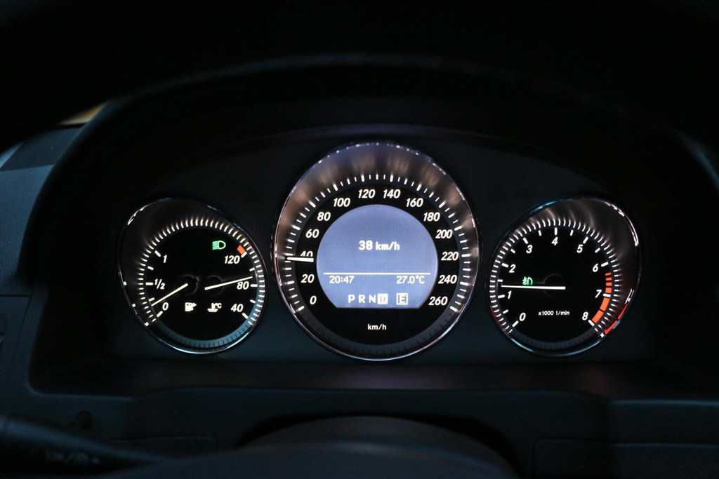 47306669-14.jpg
