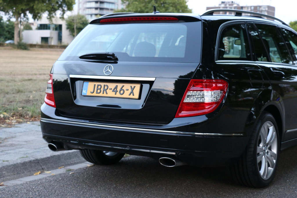 47484236-12.jpg