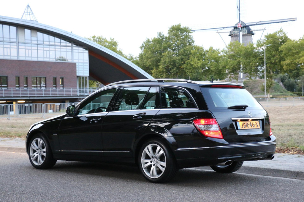 47484236-2.jpg