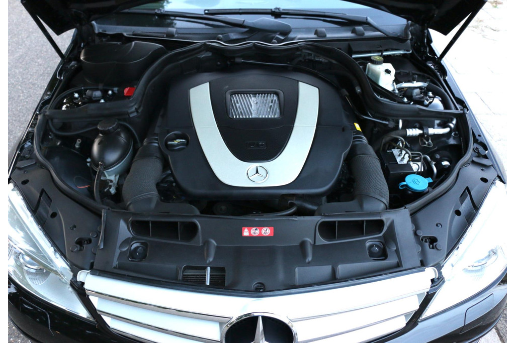 47484236-7.jpg