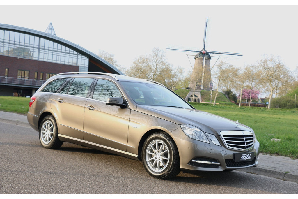 52786504