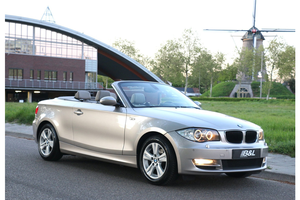 53220714-10.jpg