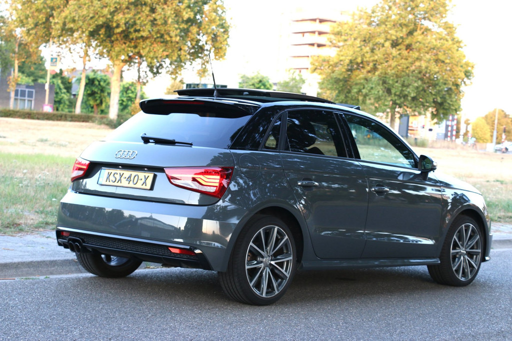 55980722-16.jpg