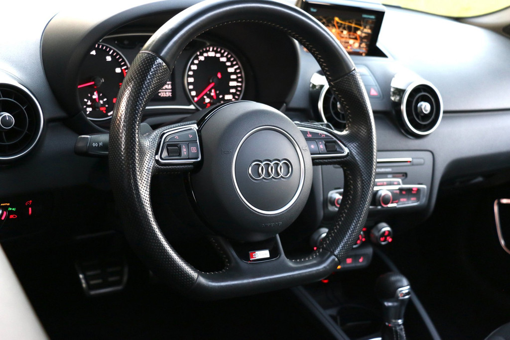 55980722-32.jpg