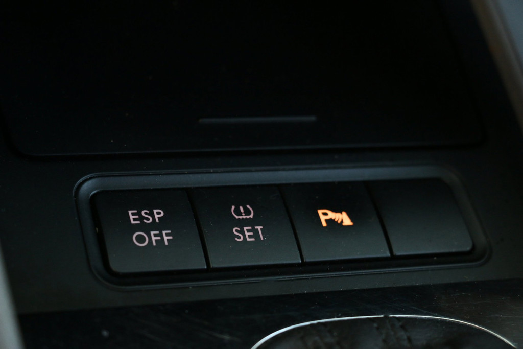 57327324-27.jpg