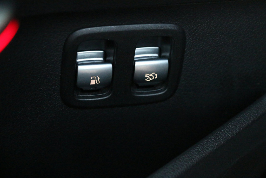57360878-44.jpg